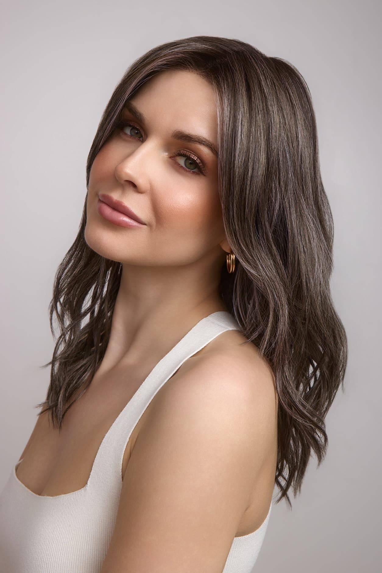 Maude in Mushroom Grey (Rooted)