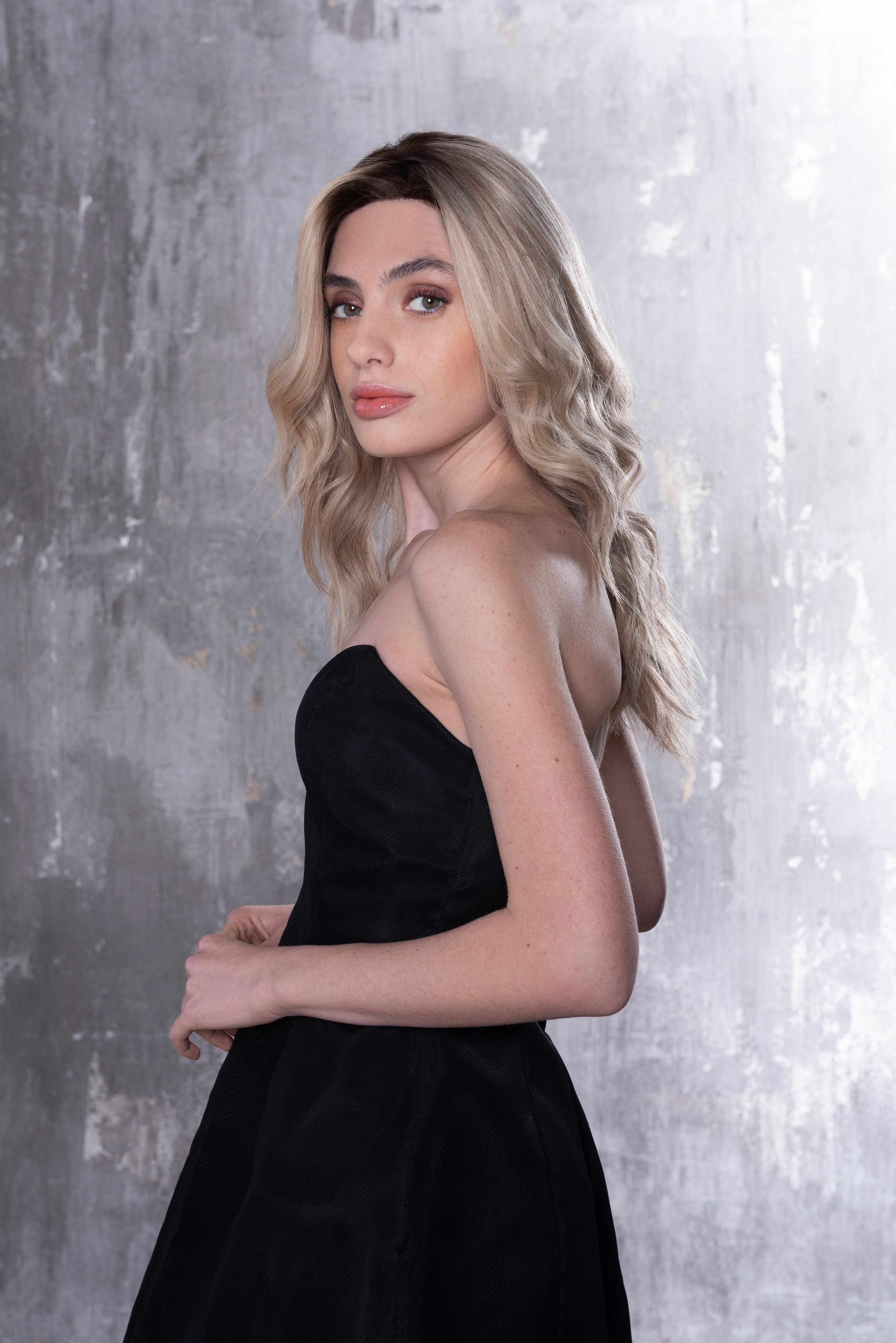 Alexis - 9R1424
