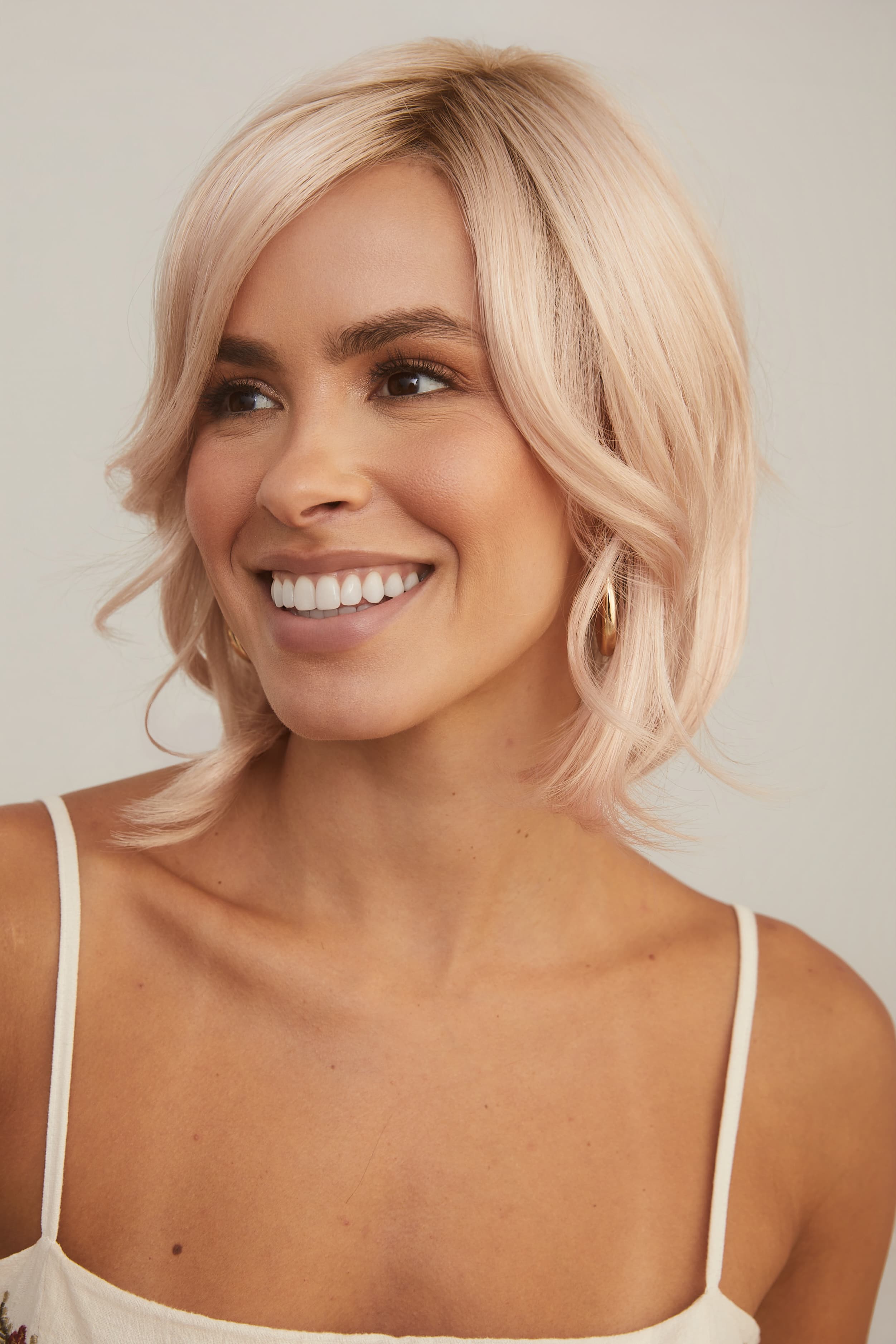 Sheena in Snowy Peach-R
