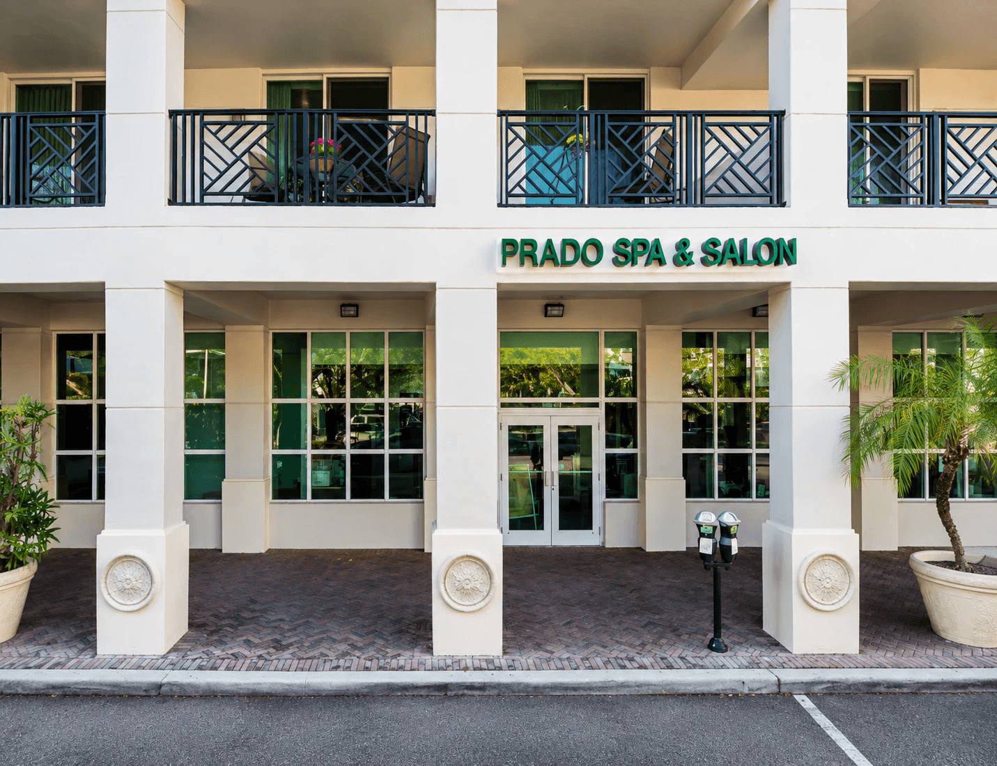 WEST PALM BEACH, FL Boutique Location