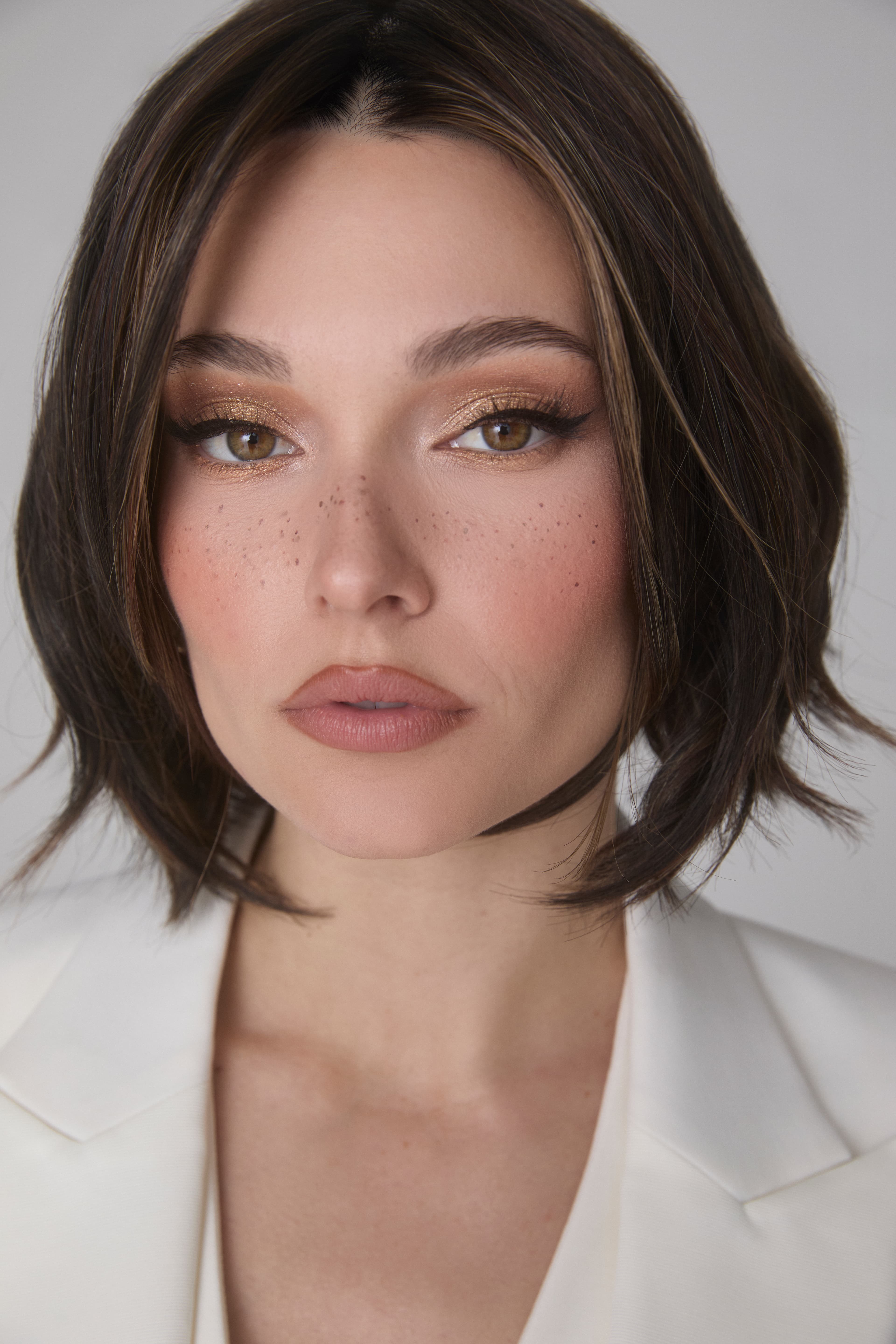 Mira in Spiced Mocha (Rooted)