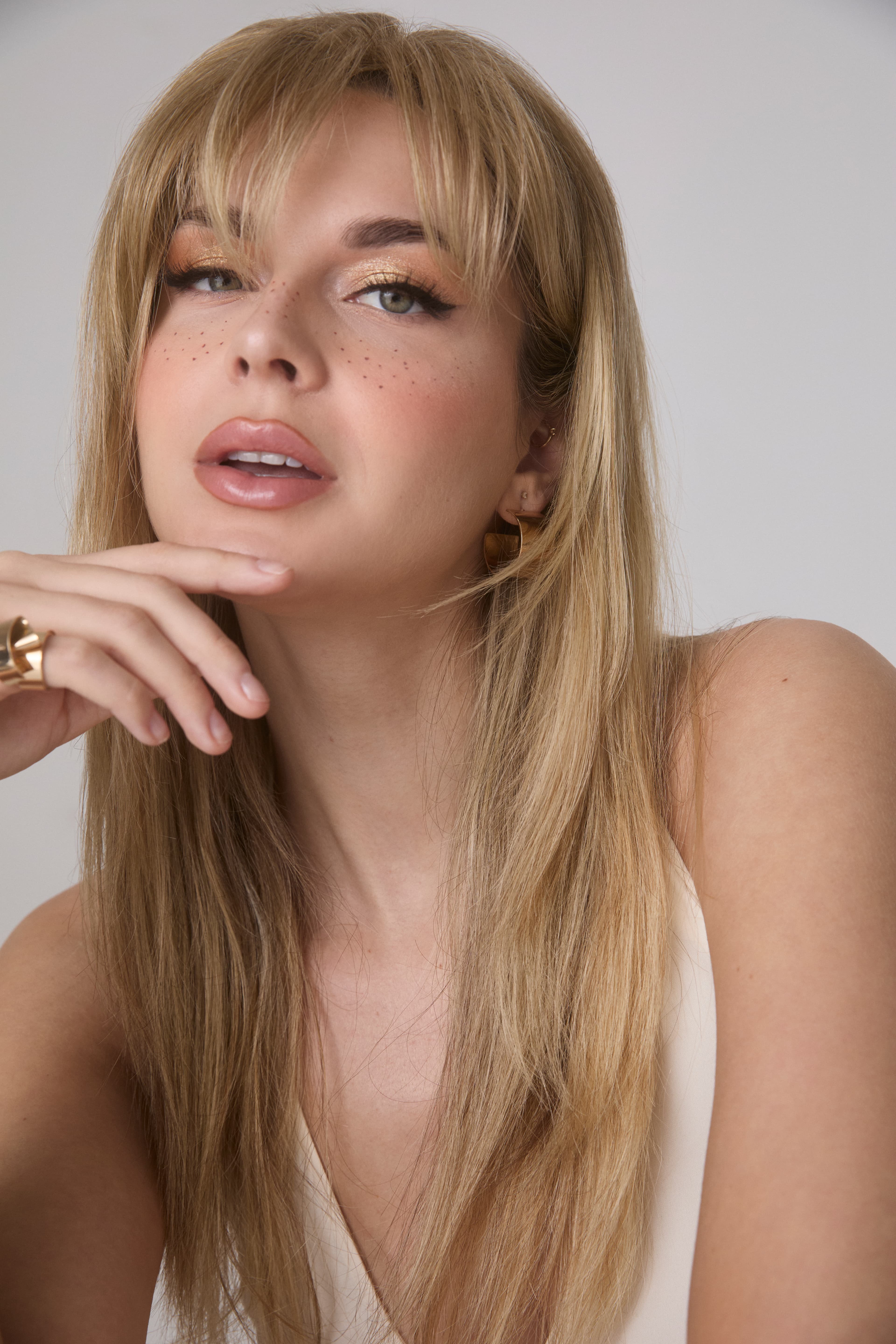 Fringe Flair Face-Framing Piece - Hair Topper & Enhancement