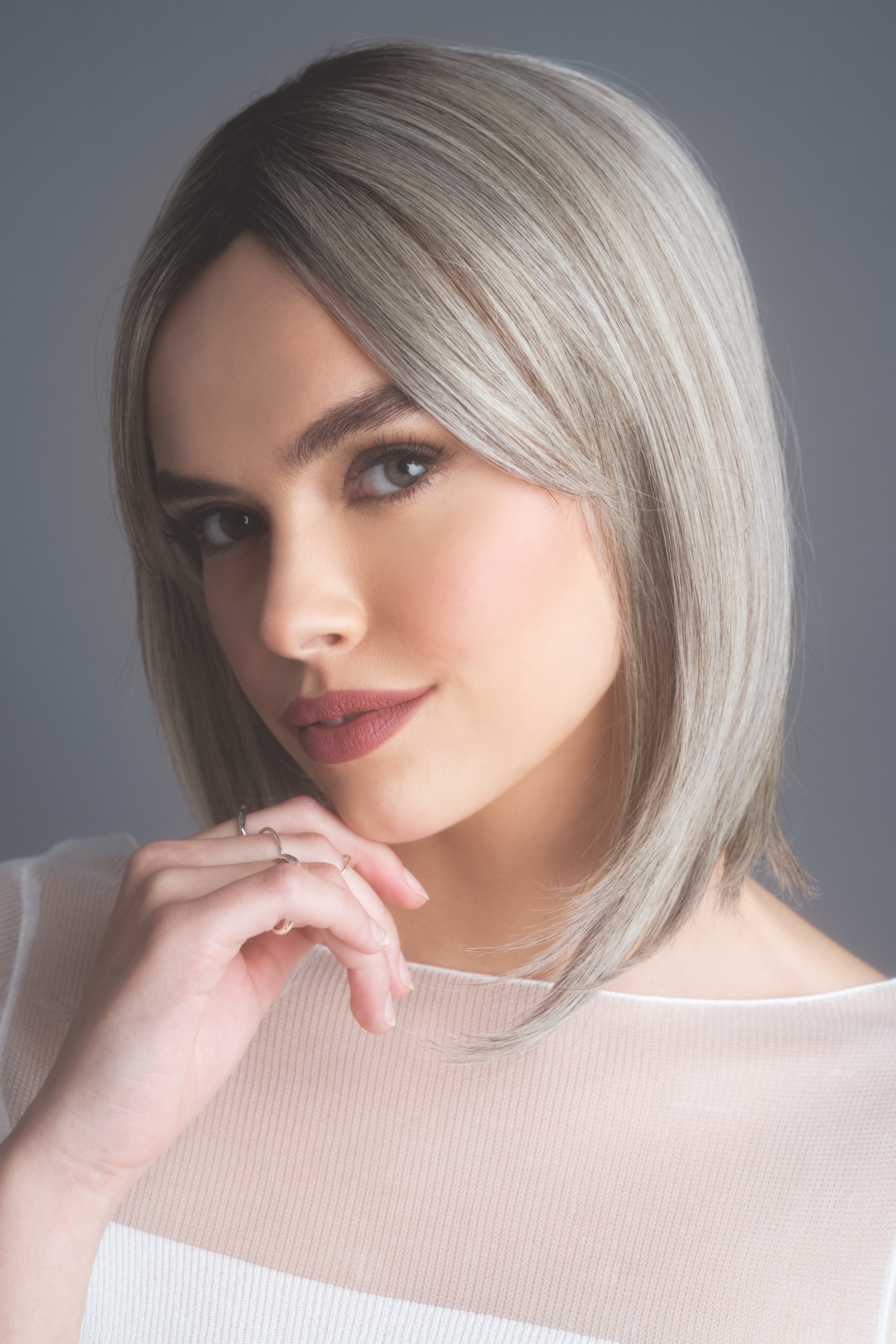 Straight Topper in Silver Brown (Rooted)